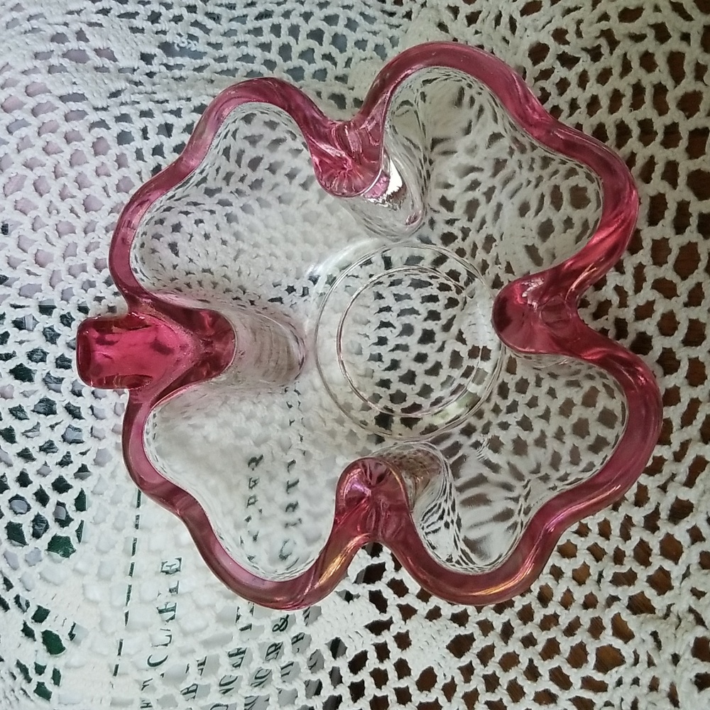 Vintage Clover Shaped Dish with Pink Trim